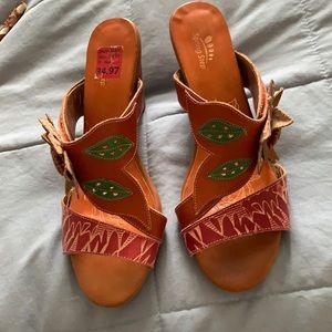 L’Artiste Spring Step sandal EUC